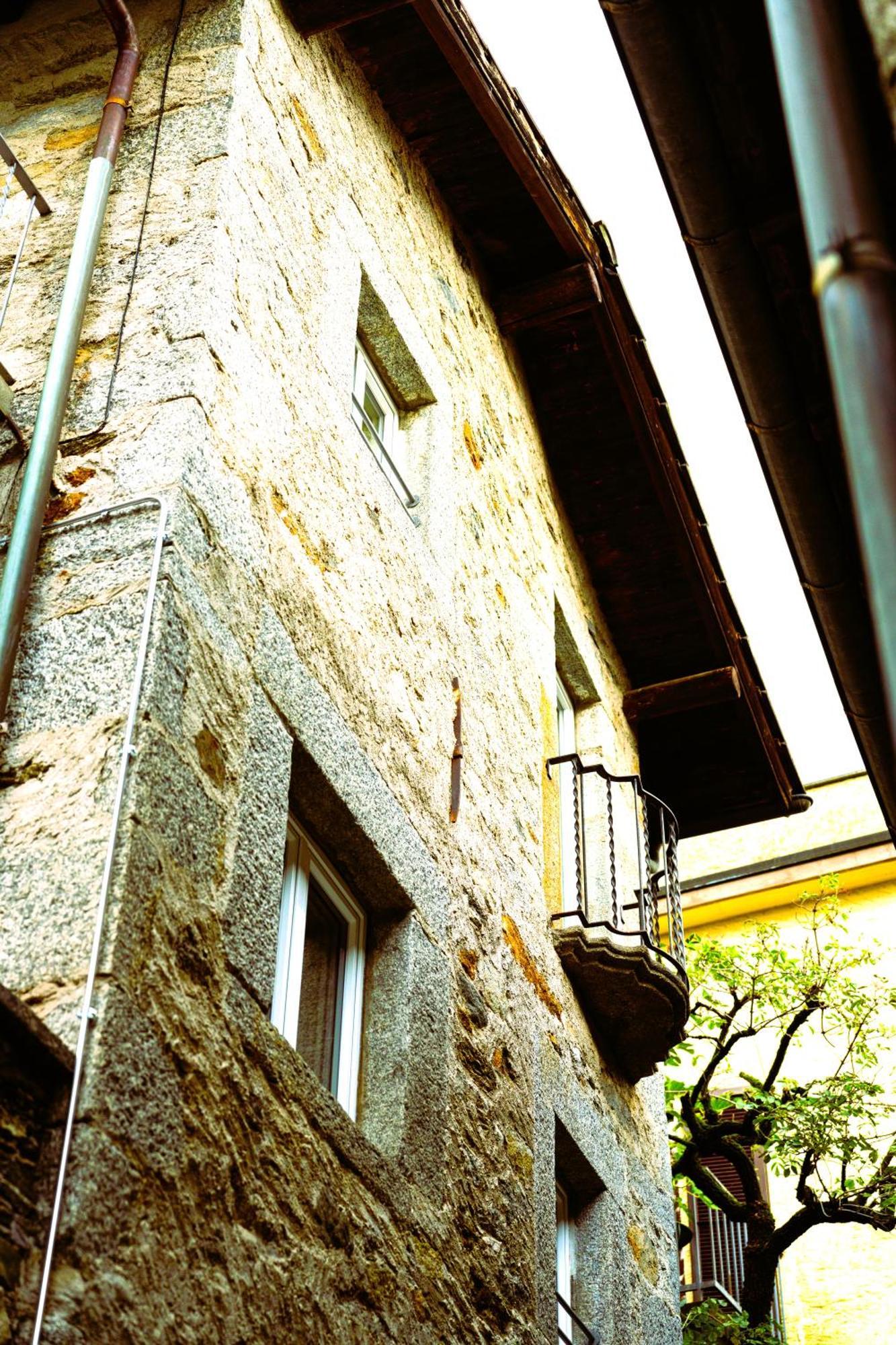 Villa Rustico In Pietra Brissago Exterior foto